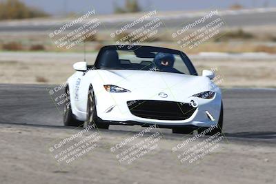 media/Nov-10-2025-Private Event (Mon) [[7fd464aee1]]/Novice/Session 3 (Sunset)/